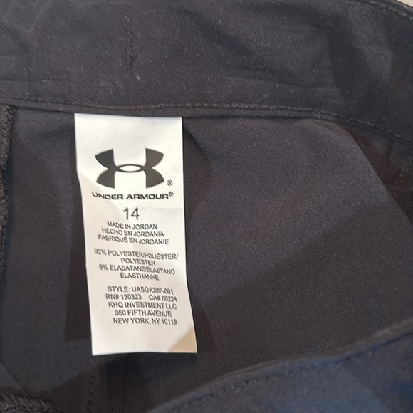 Under Armour athletic shorts - Picture 2 of 5
